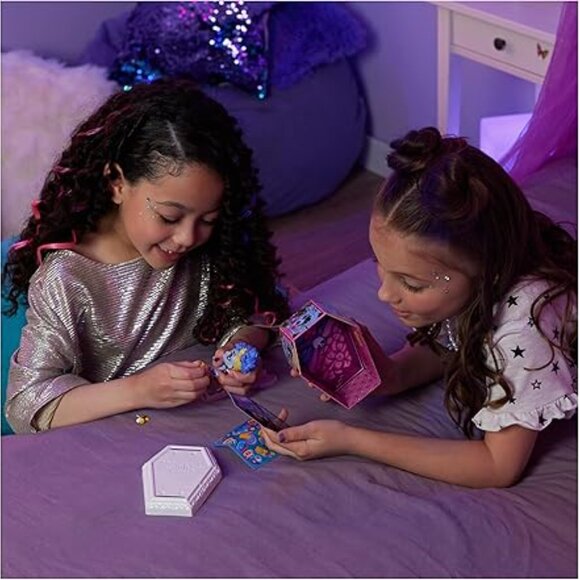 WILD VIBES Zombaes Forever Surprise Collectible Figure Accessories & Toy Coffin - Picture 8 of 9